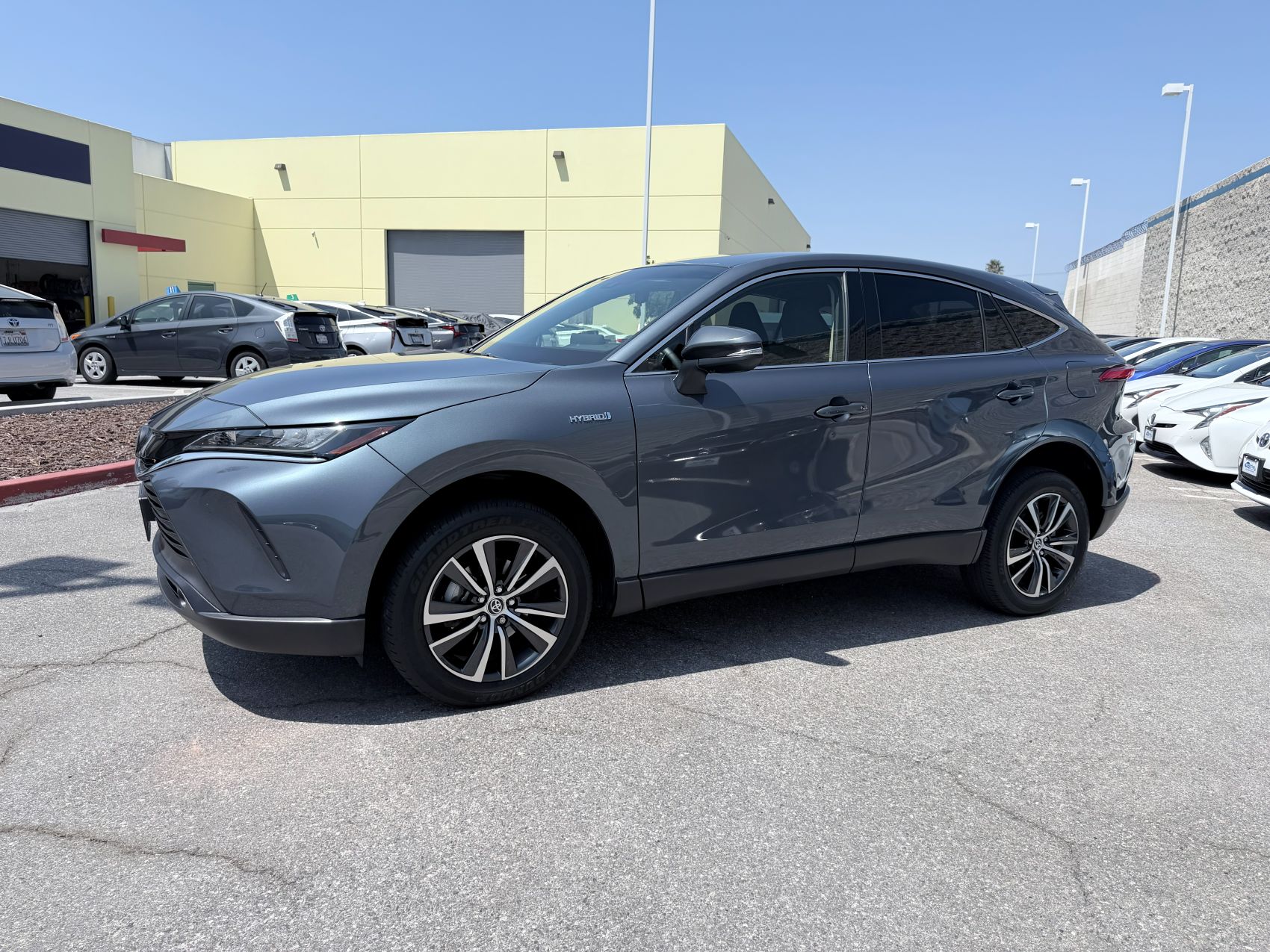 toyota venza 2021 JTEAAAAHXMJ044529 image toyota venza 2021 JTEAAAAHXMJ044529 image