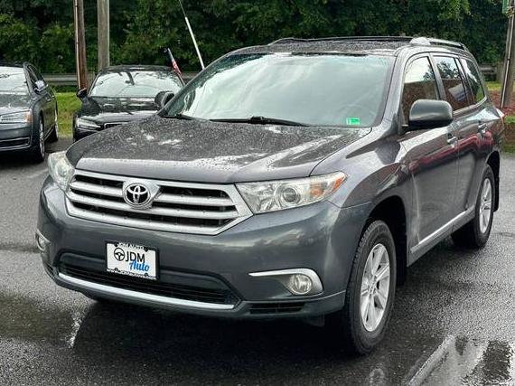 TOYOTA HIGHLANDER 2012 5TDBK3EH4CS132179 image