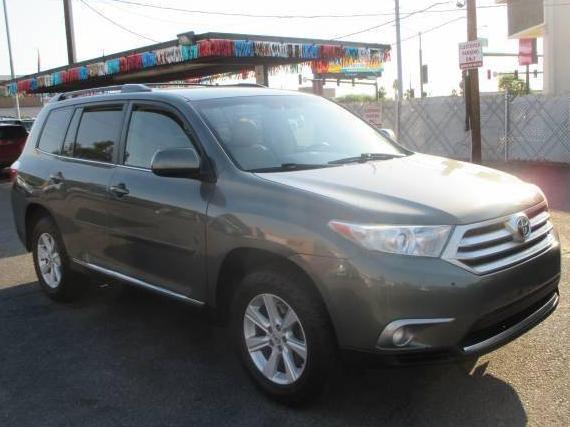 TOYOTA HIGHLANDER 2011 5TDBK3EH0BS090740 image
