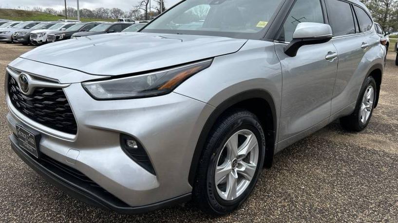 TOYOTA HIGHLANDER 2022 5TDBZRBH7NS571530 image TOYOTA HIGHLANDER 2022 5TDBZRBH7NS571530 image