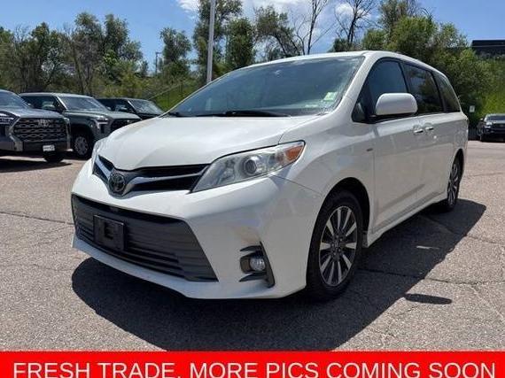 TOYOTA SIENNA 2018 5TDDZ3DC3JS193076 image