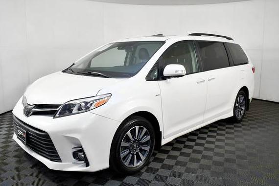 TOYOTA SIENNA 2018 5TDDZ3DC5JS206460 image