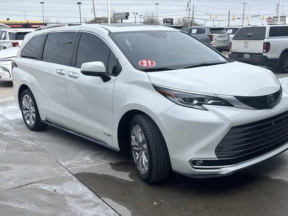 TOYOTA SIENNA 2021 5TDERKEC1MS013742 image TOYOTA SIENNA 2021 5TDERKEC1MS013742 image