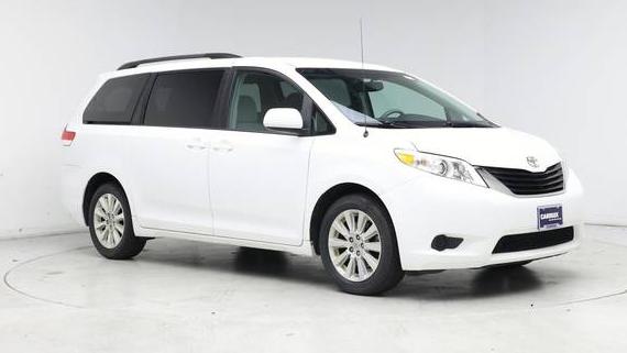 TOYOTA SIENNA 2014 5TDJK3DC7ES071477 image TOYOTA SIENNA 2014 5TDJK3DC7ES071477 image
