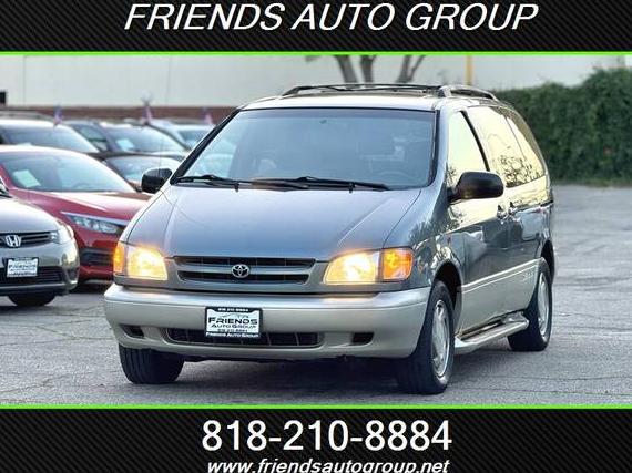 TOYOTA SIENNA 1999 4T3ZF13C2XU135830 image TOYOTA SIENNA 1999 4T3ZF13C2XU135830 image