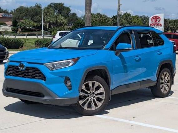 TOYOTA RAV4 2019 2T3C1RFV2KW021335 image TOYOTA RAV4 2019 2T3C1RFV2KW021335 image