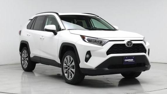 TOYOTA RAV4 2019 2T3A1RFV1KW066919 image