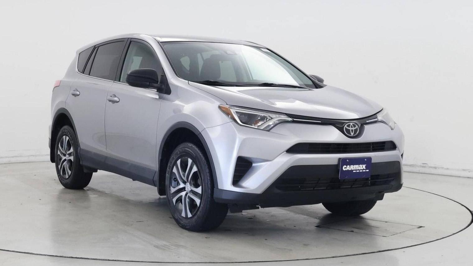 TOYOTA RAV4 2018 2T3BFREV0JW724316 image
