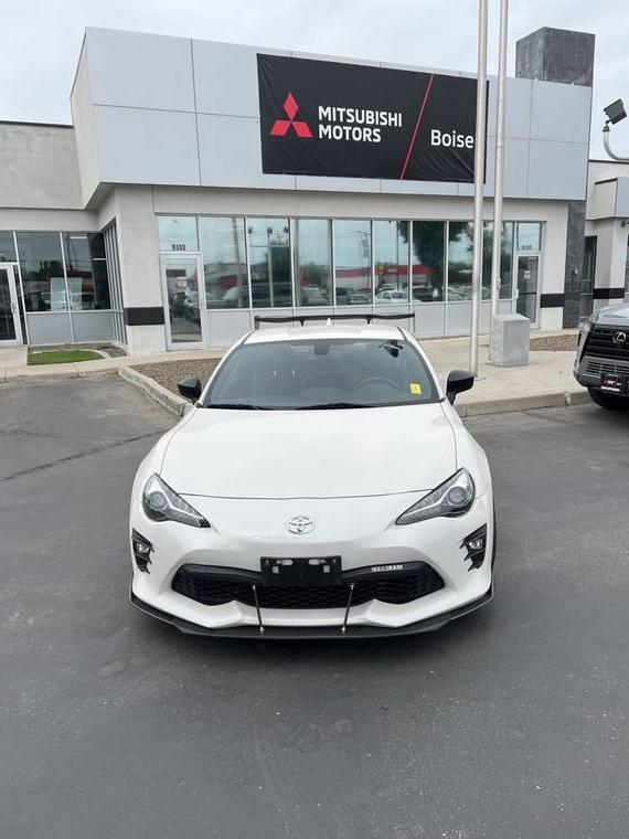 TOYOTA 86 2018 JF1ZNAE13J9701554 image