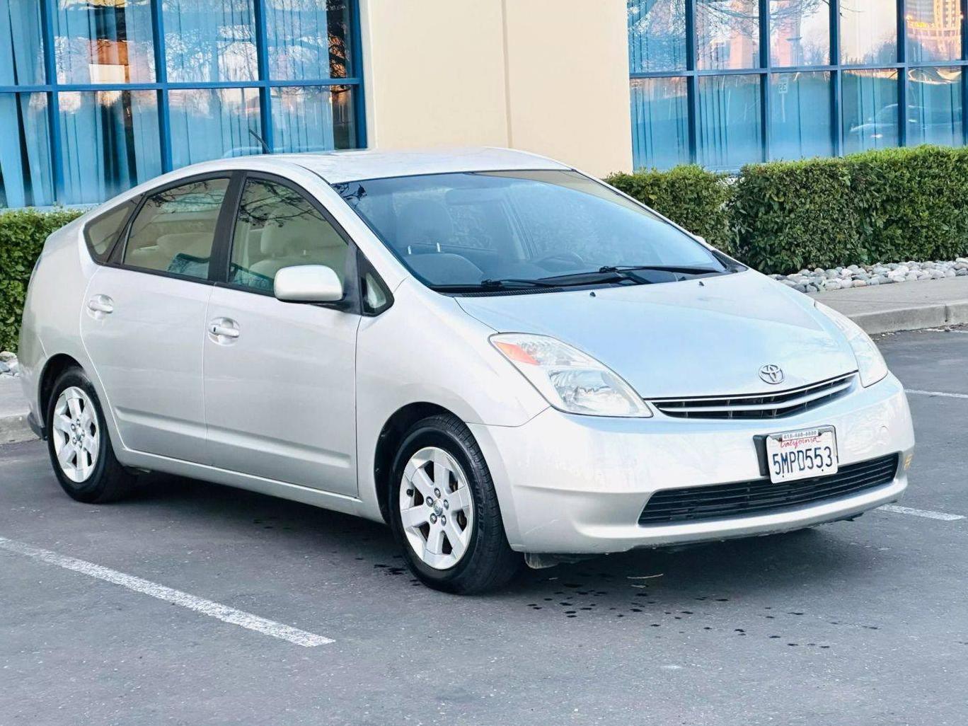 TOYOTA PRIUS 2005 JTDKB20U753037666 image