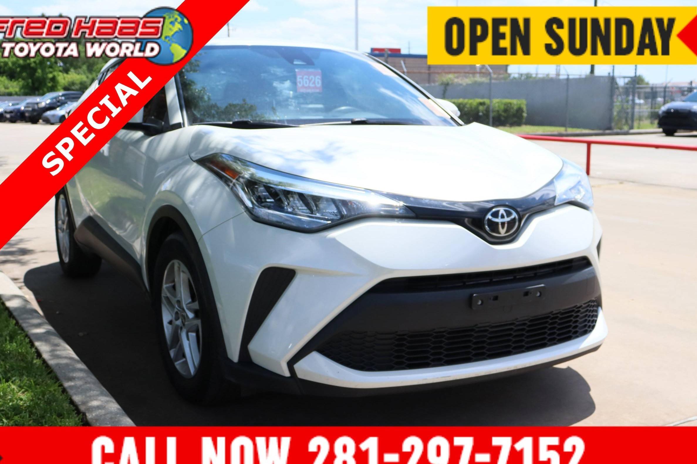 TOYOTA C-HR 2021 JTNKHMBX0M1111937 image