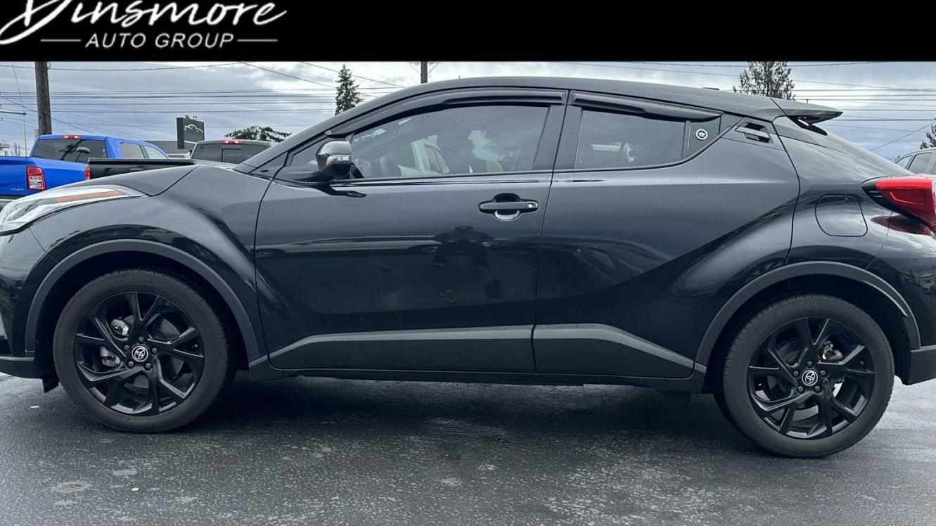 TOYOTA C-HR 2022 JTNKHMBX3N1131651 image