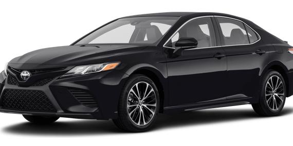 TOYOTA CAMRY 2018 4T1B11HK0JU065910 image