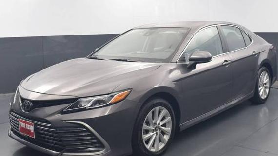 TOYOTA CAMRY 2021 4T1C11AK0MU589741 image
