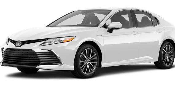 TOYOTA CAMRY 2021 4T1C11AK0MU578674 image