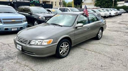 TOYOTA CAMRY 2000 JT2BG22K9Y0498508 image