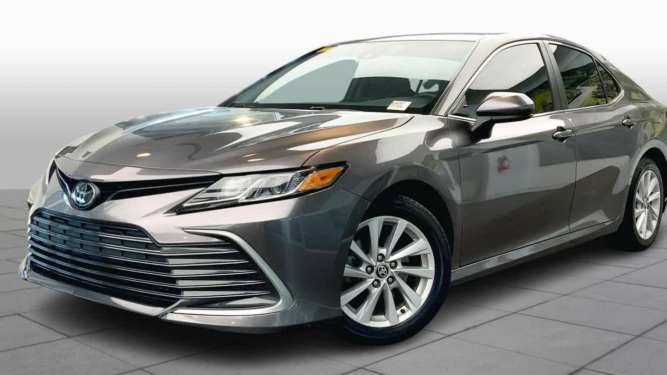 TOYOTA CAMRY 2022 4T1C11AK0NU647977 image