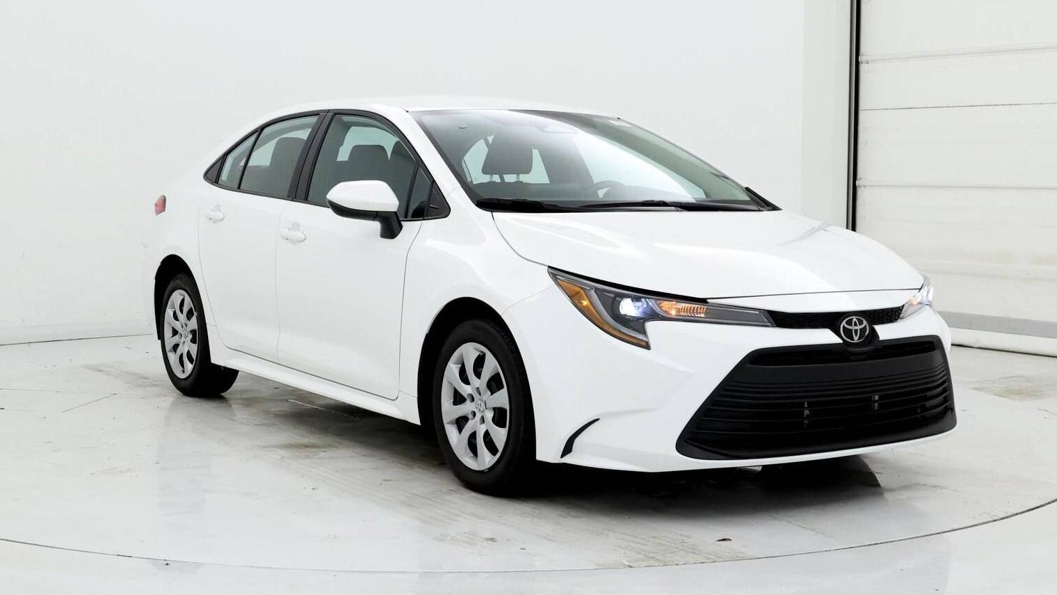 TOYOTA COROLLA 2023 5YFB4MDE0PP005063 image
