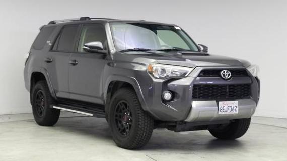 TOYOTA 4-RUNNER 2018 JTEBU5JR0J5547633 image