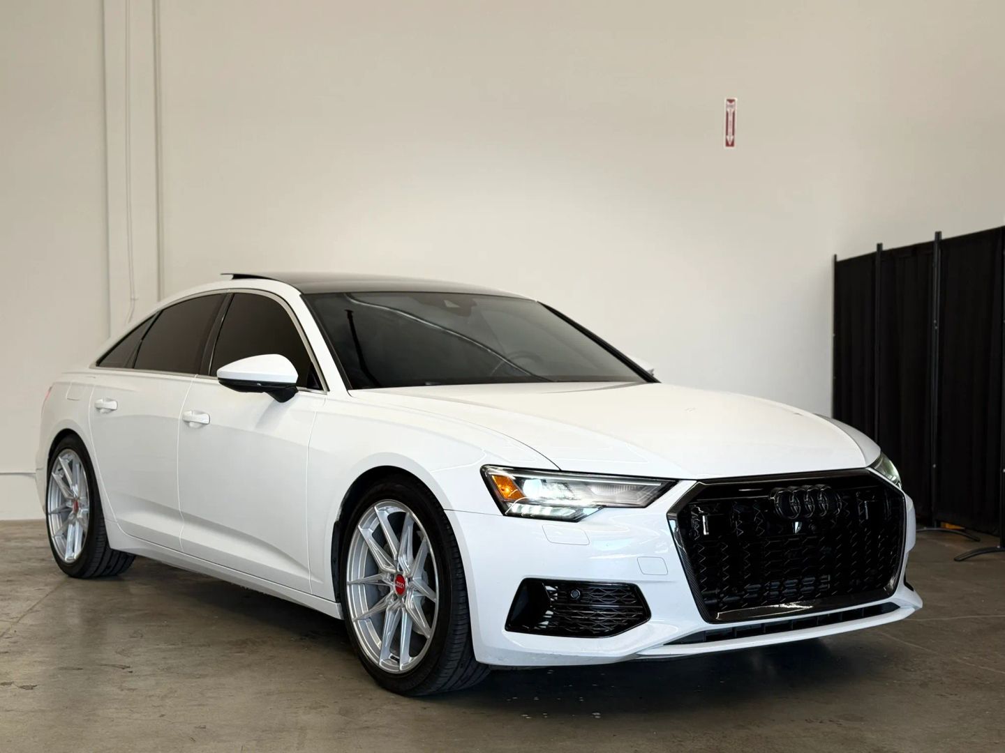audi a6 2020 WAUD8AF24LN052065 image audi a6 2020 WAUD8AF24LN052065 image