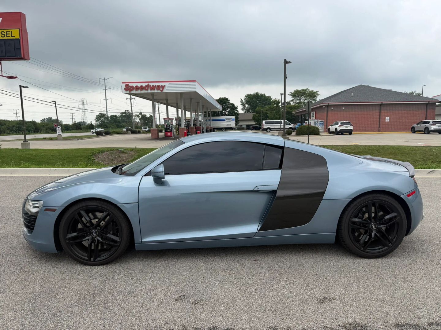 audi r8 2009 WUAAU34219N002297 image audi r8 2009 WUAAU34219N002297 image
