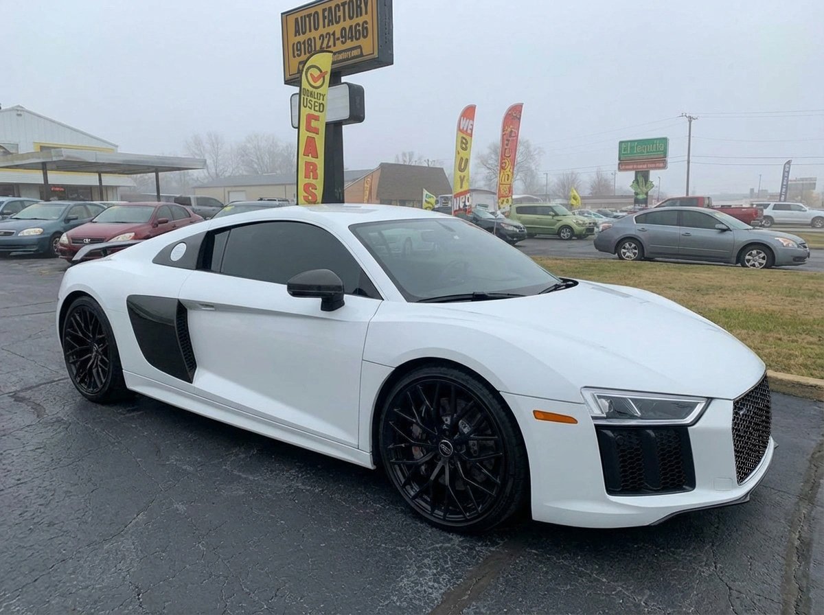 audi r8 2017 WUAKBAFX3H7902905 image audi r8 2017 WUAKBAFX3H7902905 image