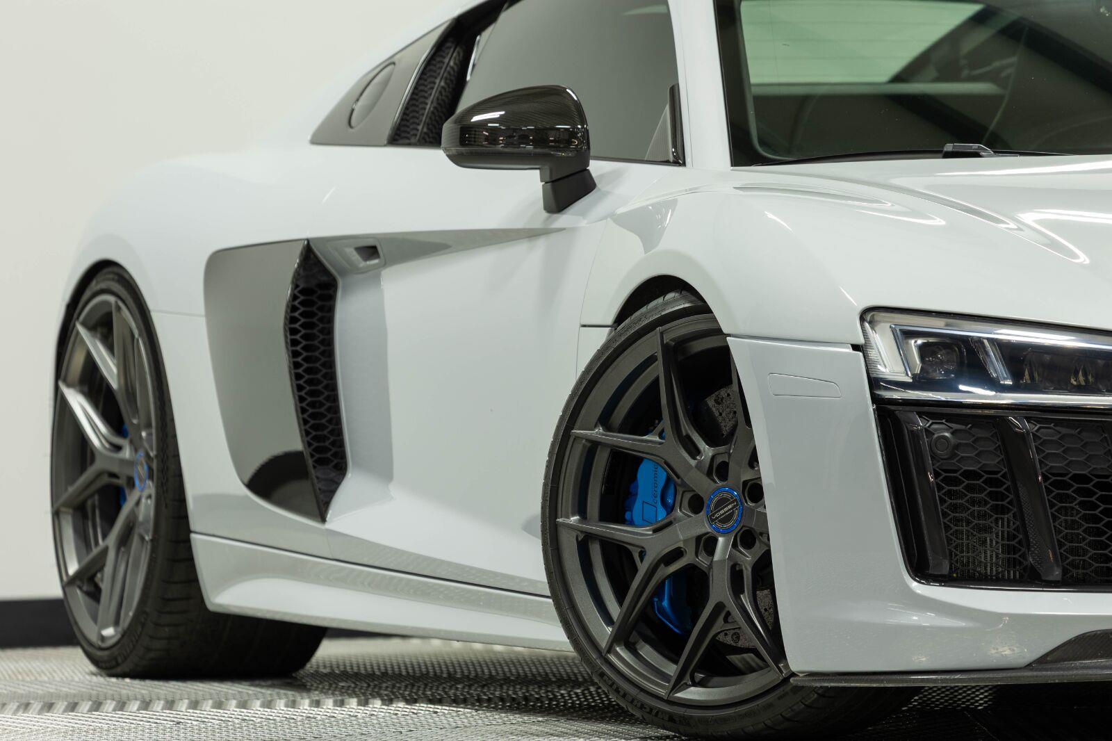 audi r8 2017 WUAKBAFX6H7901165 image audi r8 2017 WUAKBAFX6H7901165 image