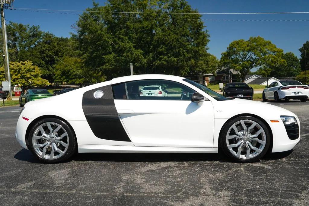 audi r8 2012 WUAENAFG1CN001704 image audi r8 2012 WUAENAFG1CN001704 image