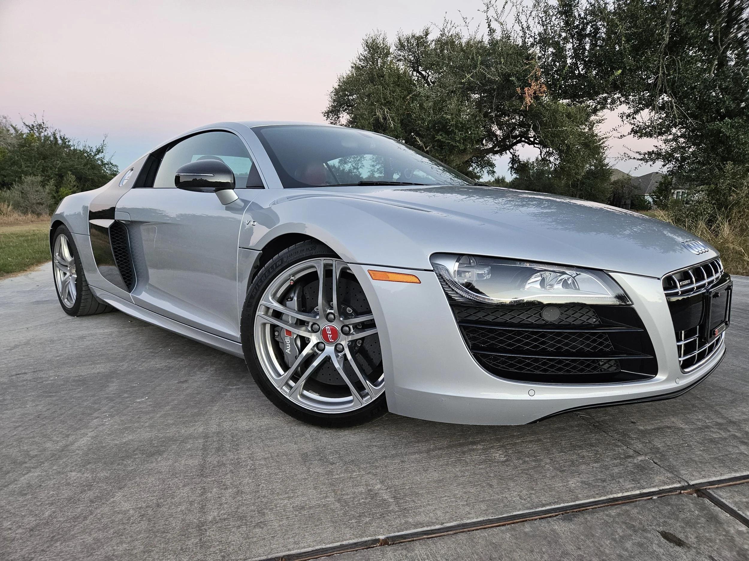 audi r8 2012 WUAGNAFG5CN000659 image audi r8 2012 WUAGNAFG5CN000659 image
