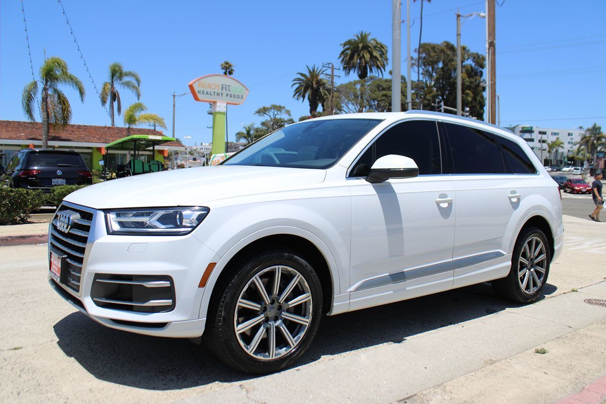 audi q7 2019 WA1AAAF70KD006723 image audi q7 2019 WA1AAAF70KD006723 image