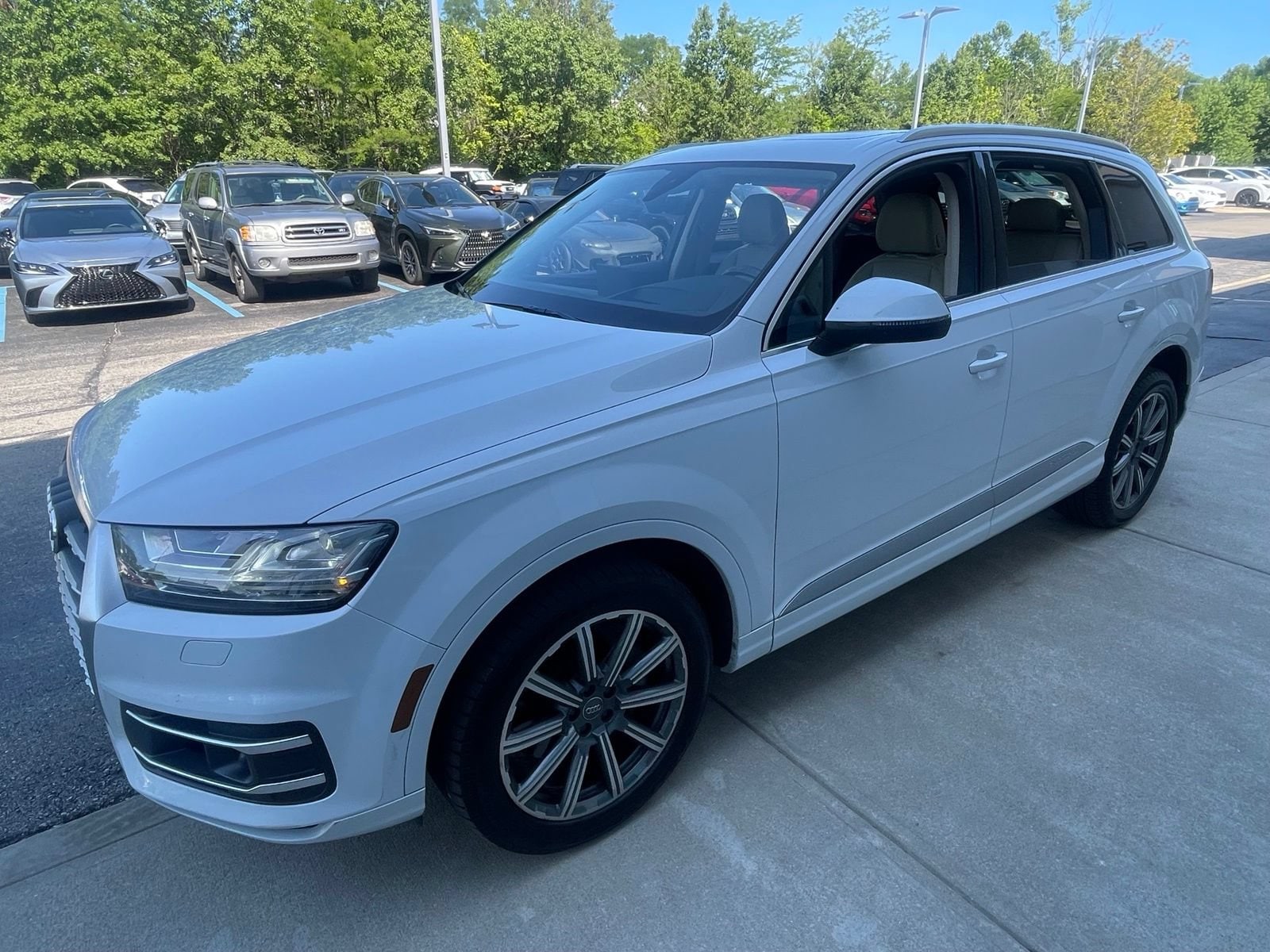 audi q7 2018 WA1VAAF73JD029493 image audi q7 2018 WA1VAAF73JD029493 image