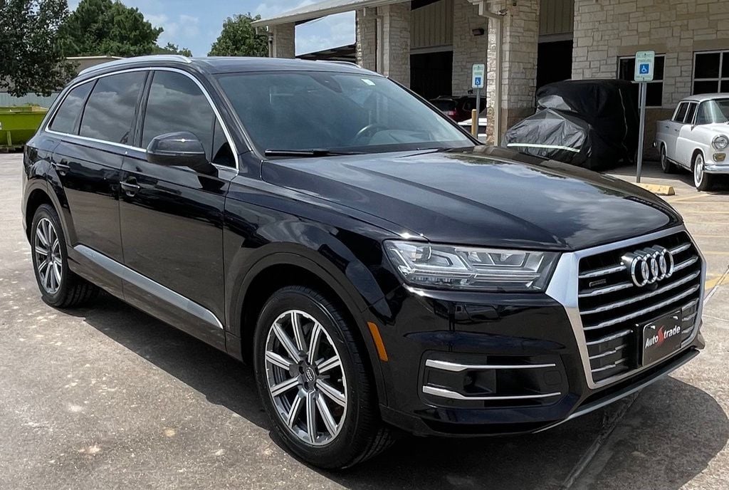 audi q7 2018 WA1VAAF74JD014338 image audi q7 2018 WA1VAAF74JD014338 image