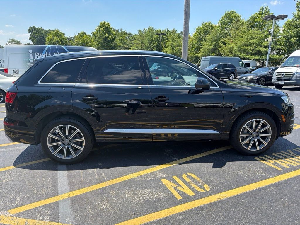 audi q7 2018 WA1LAAF74JD039392 image audi q7 2018 WA1LAAF74JD039392 image