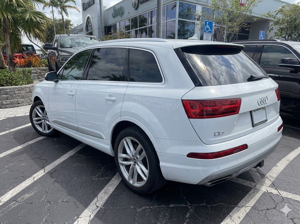 audi q7 2018 WA1VAAF76JD021386 image audi q7 2018 WA1VAAF76JD021386 image