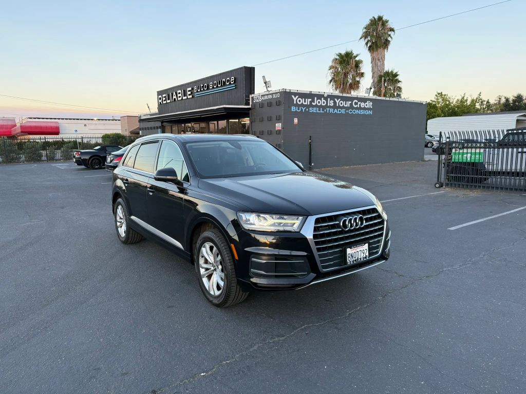 audi q7 2018 WA1AAAF79JD050167 image audi q7 2018 WA1AAAF79JD050167 image