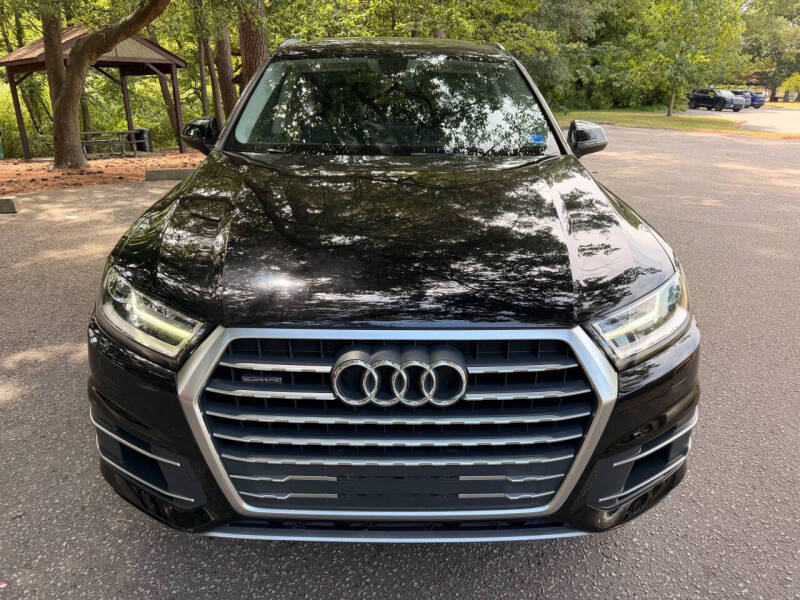 audi q7 2018 WA1LAAF70JD045500 image audi q7 2018 WA1LAAF70JD045500 image