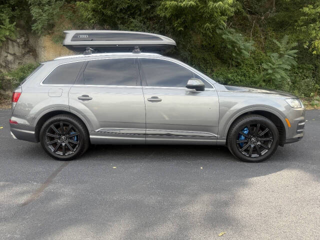 audi q7 2017 WA1LAAF76HD041865 image audi q7 2017 WA1LAAF76HD041865 image
