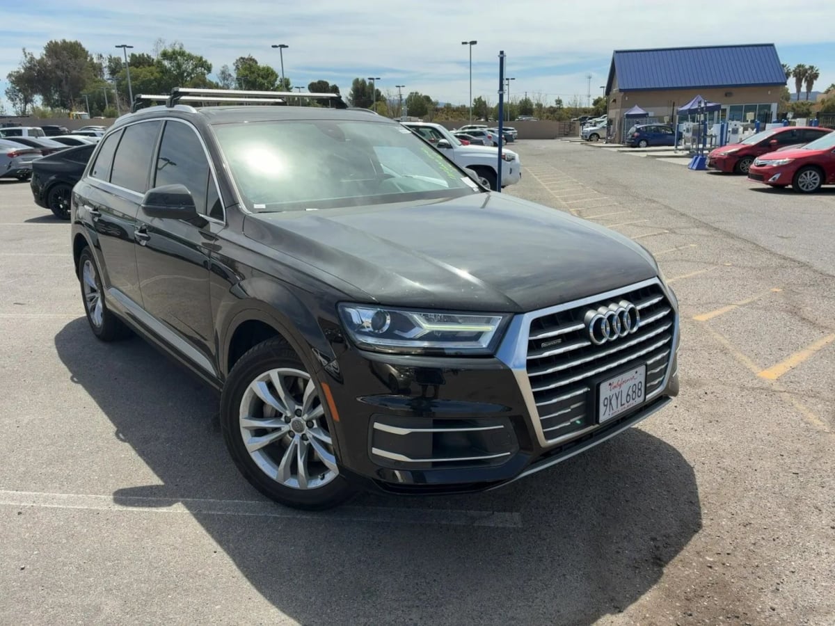 audi q7 2017 WA1AAAF70HD011428 image audi q7 2017 WA1AAAF70HD011428 image