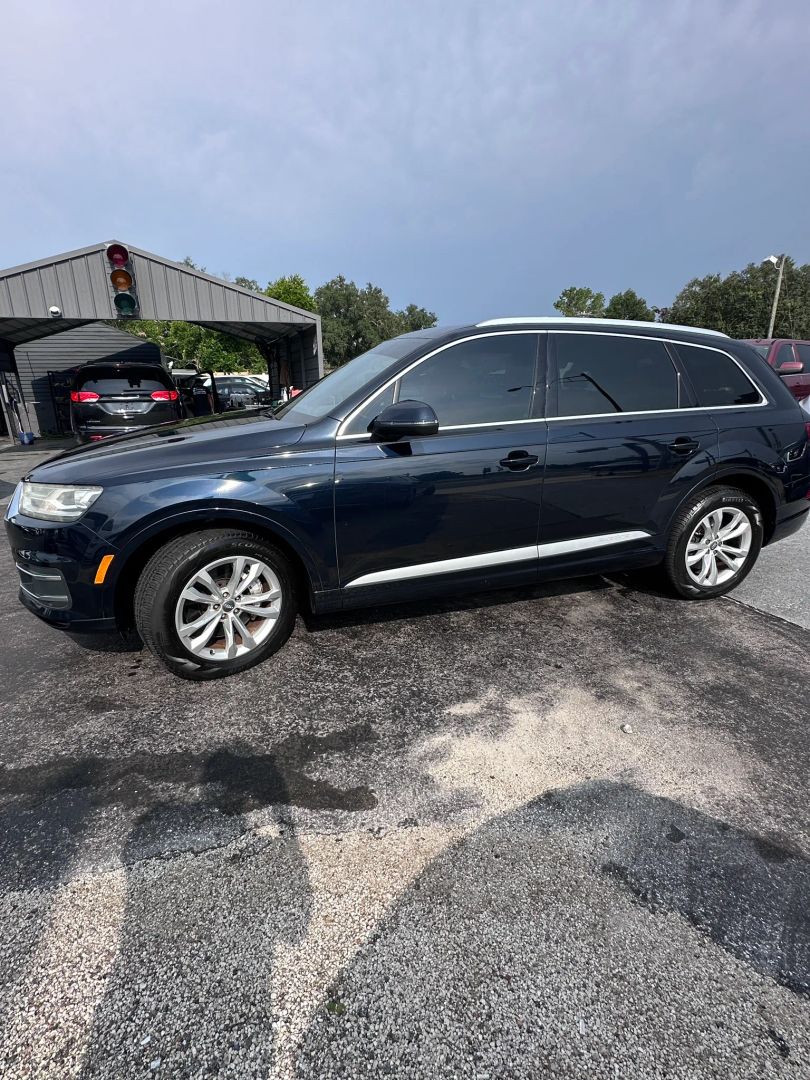 audi q7 2017 WA1LAAF73HD009228 image audi q7 2017 WA1LAAF73HD009228 image