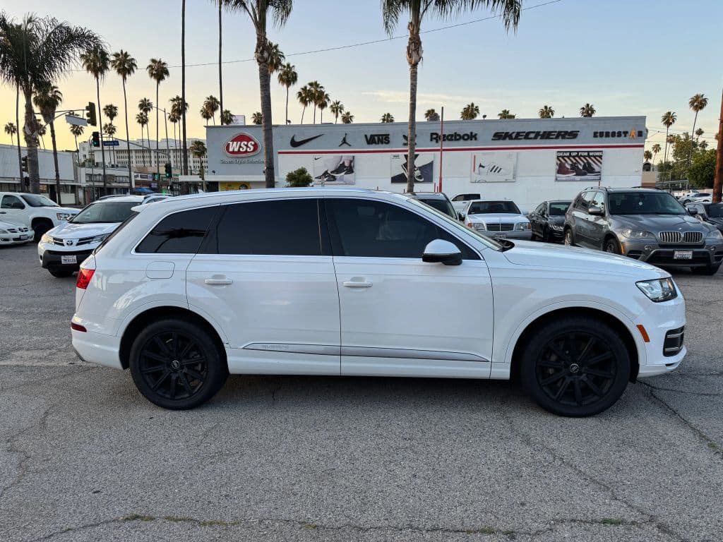 audi q7 2017 WA1LAAF78HD055606 image audi q7 2017 WA1LAAF78HD055606 image