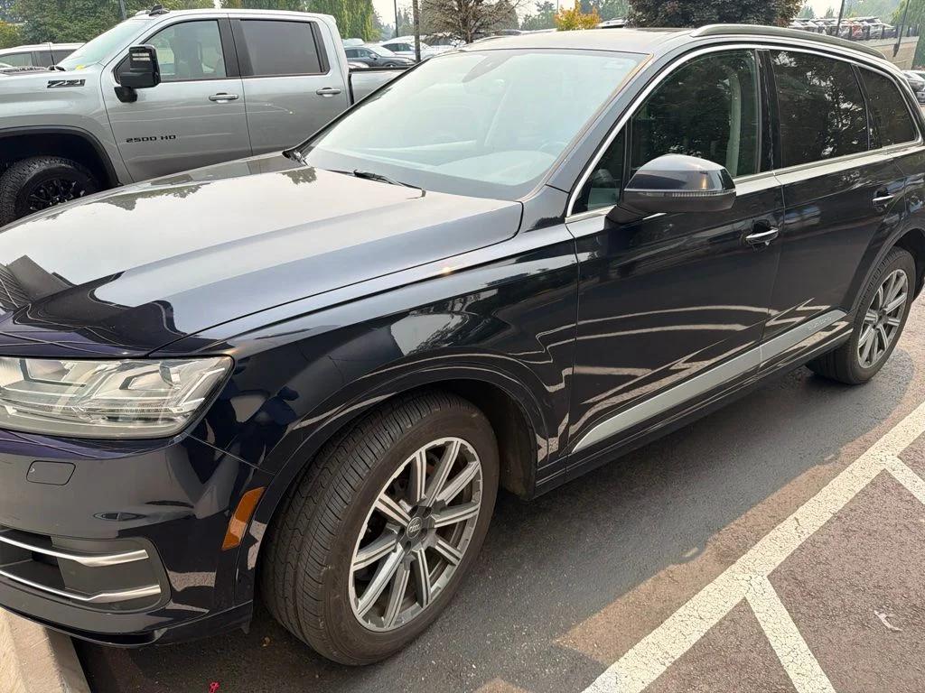 audi q7 2017 WA1LAAF75HD010672 image audi q7 2017 WA1LAAF75HD010672 image