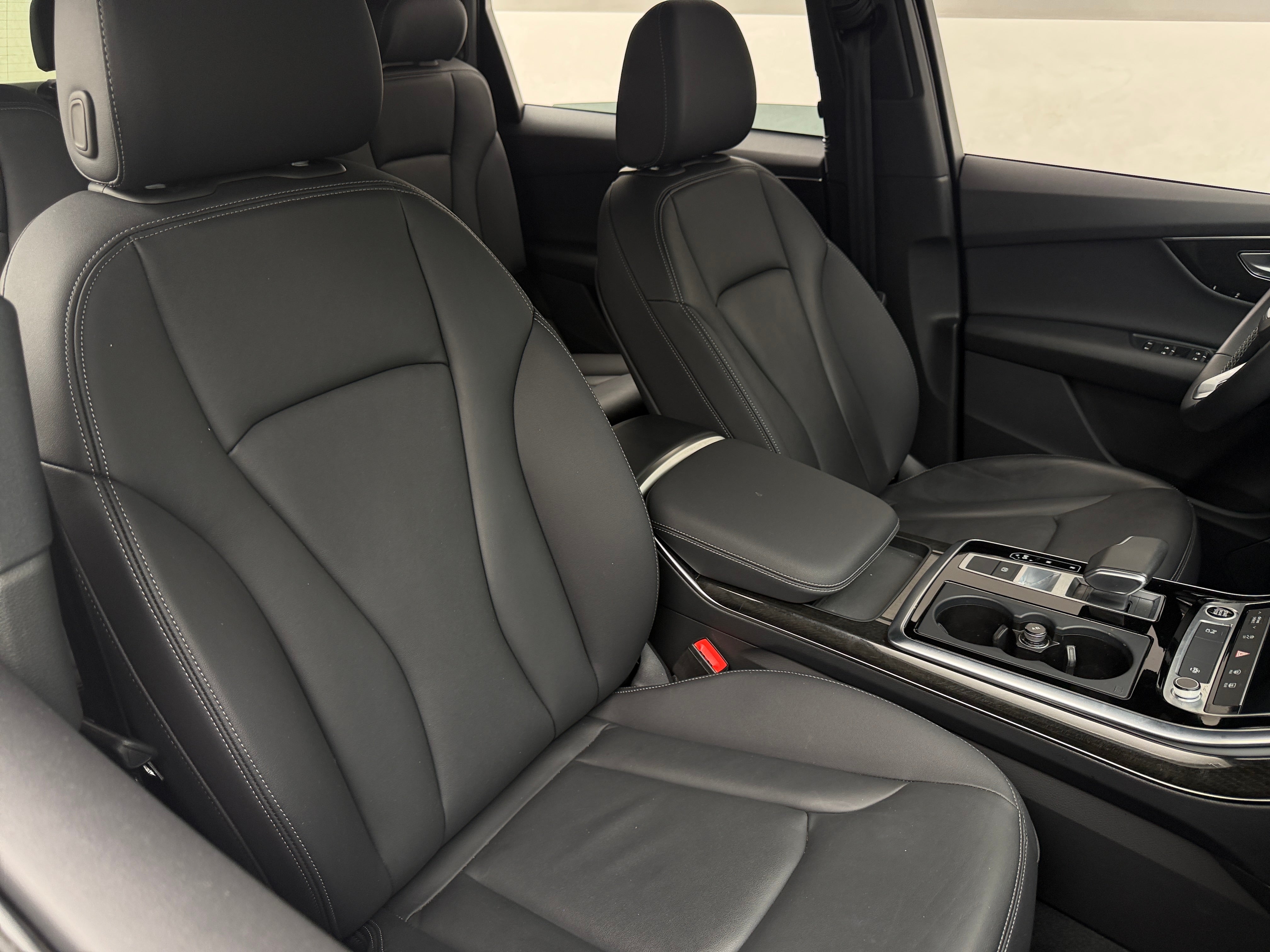 audi q7 2025 WA1AVBF75SD008560 image audi q7 2025 WA1AVBF75SD008560 image