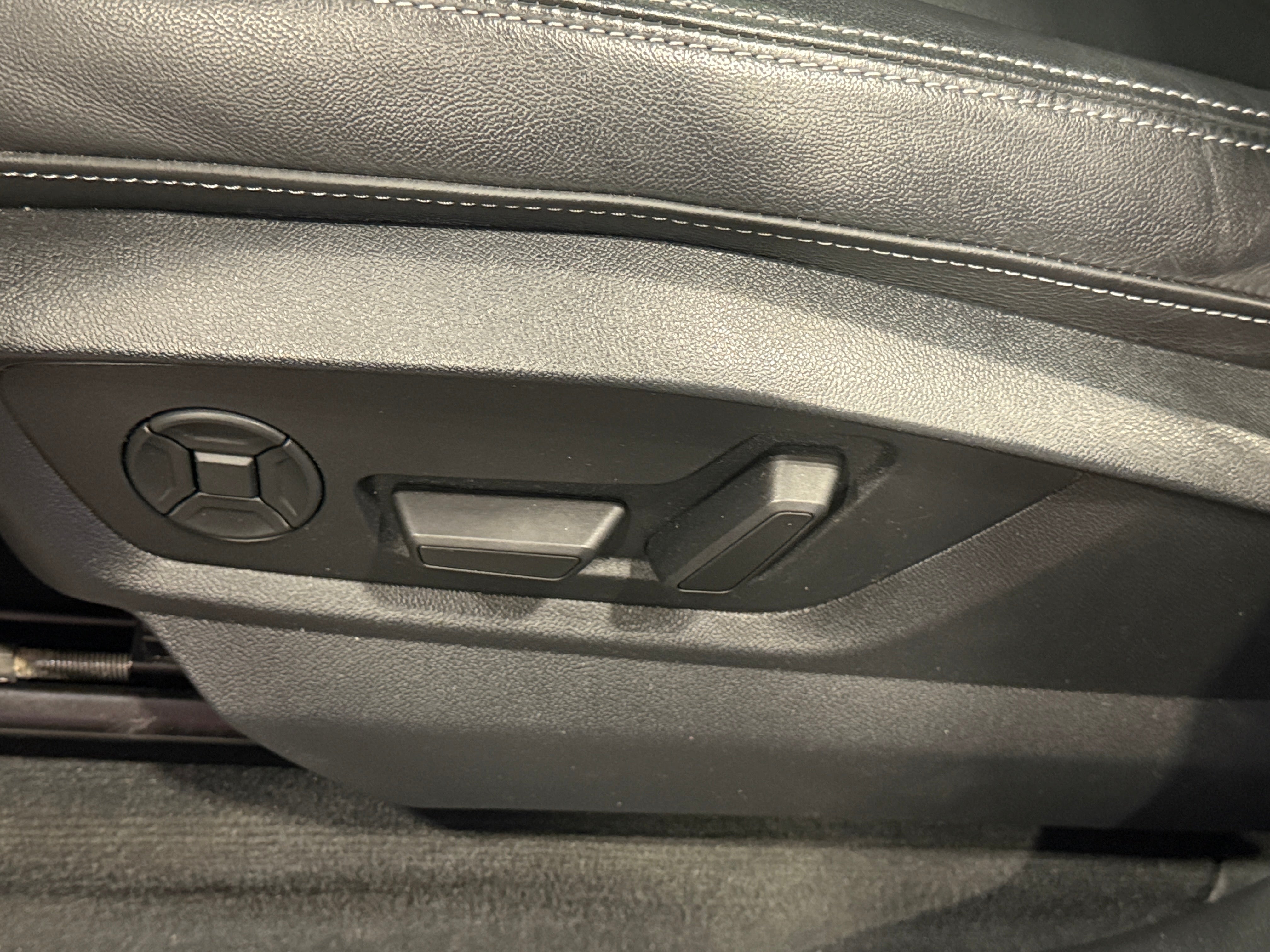 audi q7 2025 WA1ACBF78SD002919 image audi q7 2025 WA1ACBF78SD002919 image