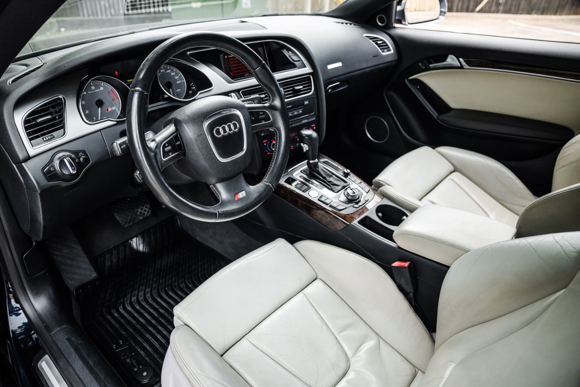 audi s5 2009 WAURV78TX9A038646 image audi s5 2009 WAURV78TX9A038646 image