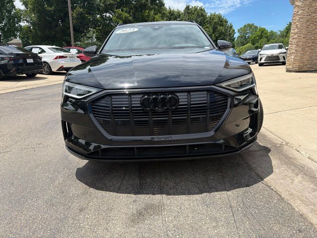 audi e-tron 2023 WA1LAAGE6PB017427 image audi e-tron 2023 WA1LAAGE6PB017427 image