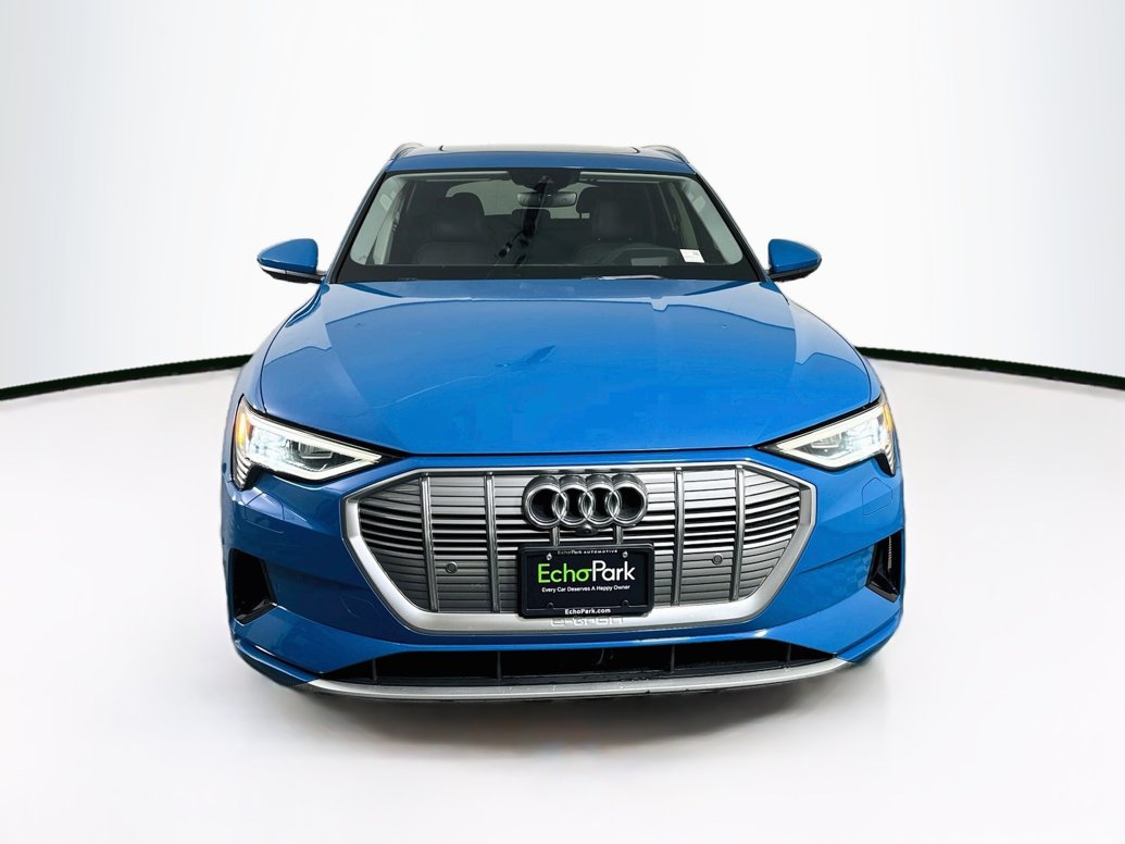 audi e-tron 2019 WA1VAAGE1KB019703 image audi e-tron 2019 WA1VAAGE1KB019703 image