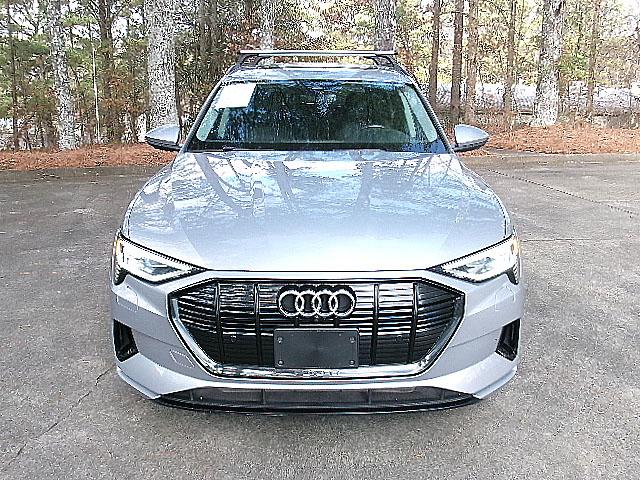 audi e-tron 2021 WA1LAAGE2MB017212 image audi e-tron 2021 WA1LAAGE2MB017212 image