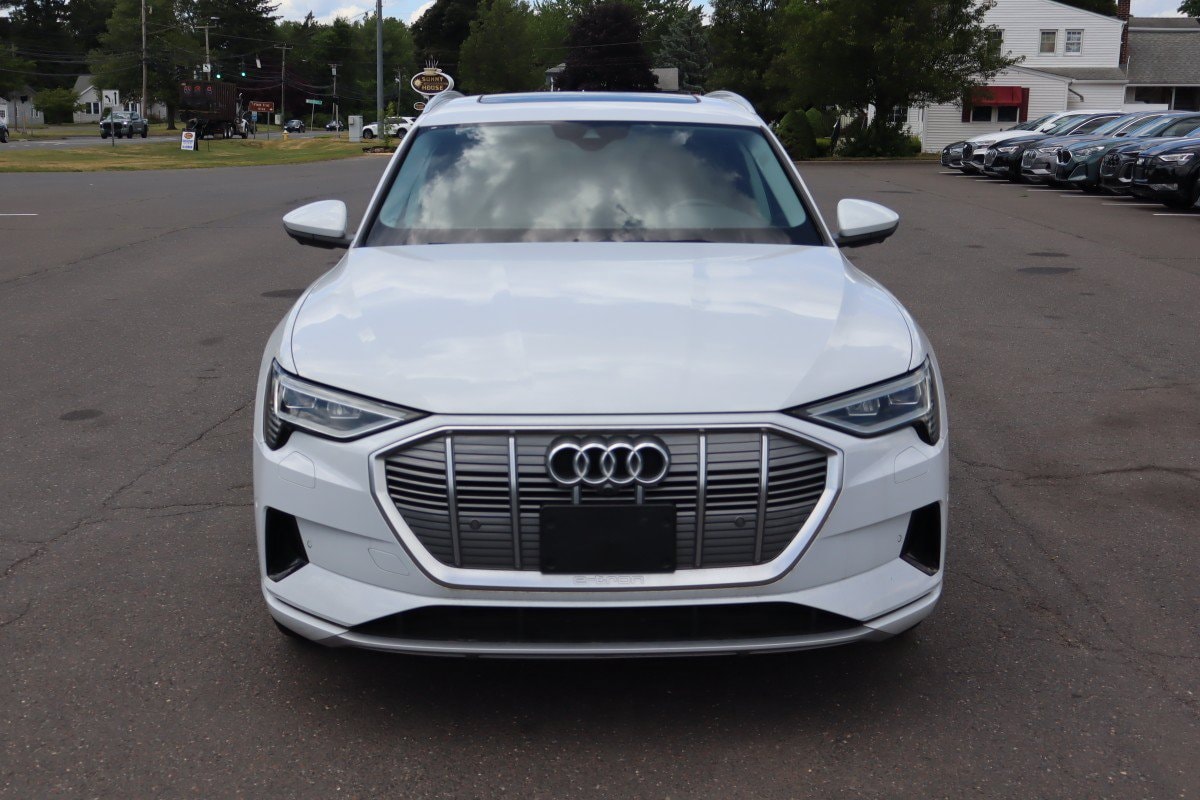 audi e-tron 2021 WA1LAAGE2MB016741 image audi e-tron 2021 WA1LAAGE2MB016741 image