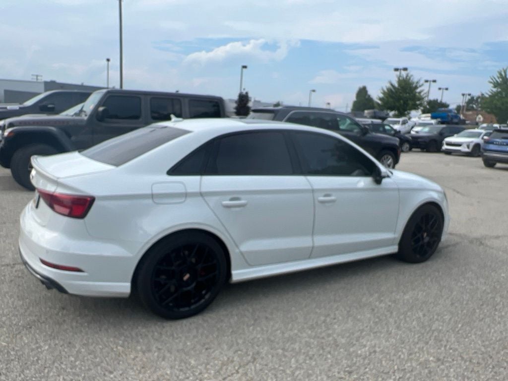 audi s3 2018 WAUB1GFF8J1035856 image audi s3 2018 WAUB1GFF8J1035856 image