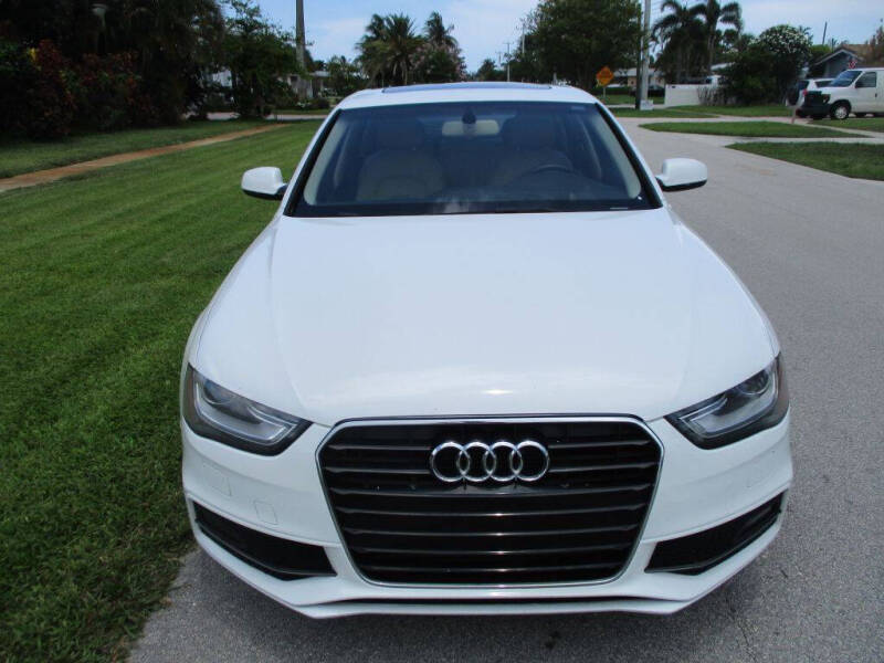 audi a4 2016 WAUAFAFL5GN005473 image